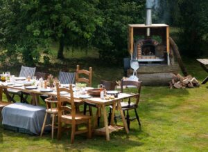 Luxury Outdoor Kitchen Construction in Medford, NY: Entertain in Style